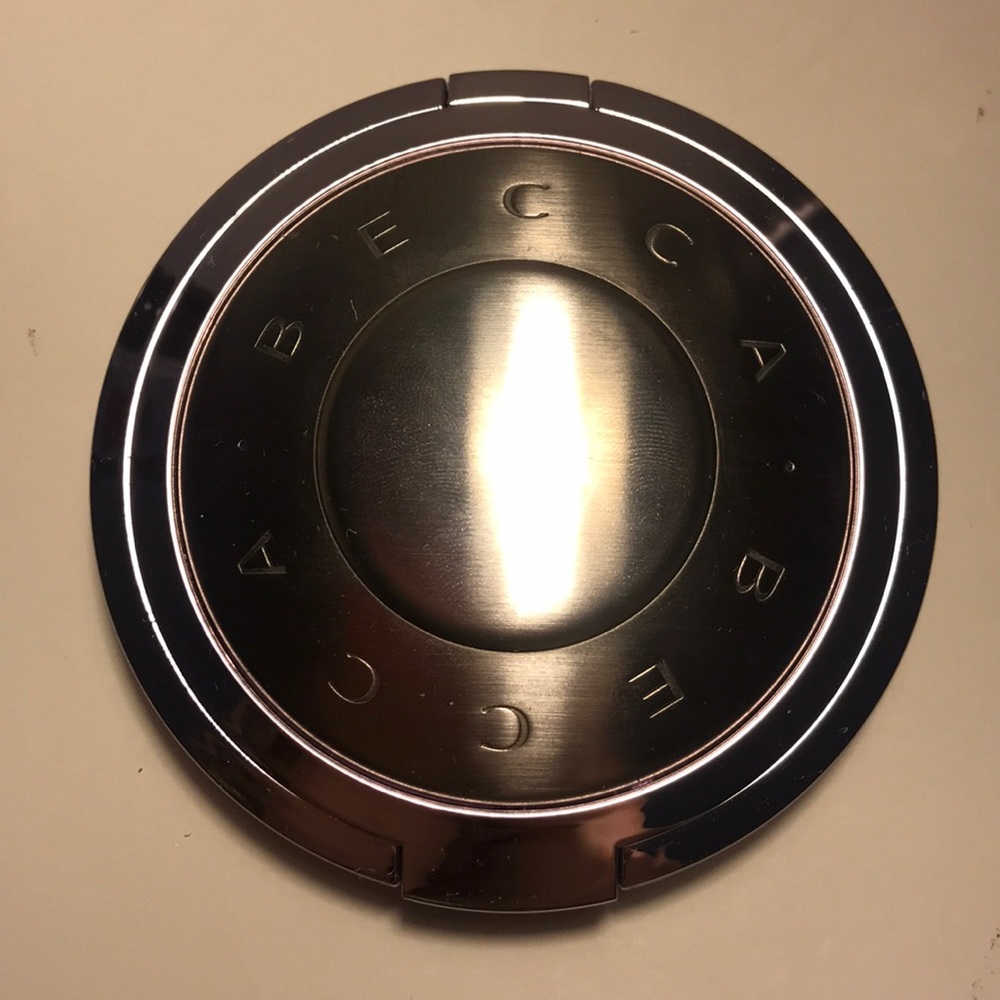Becca Limited Edition HighLighter